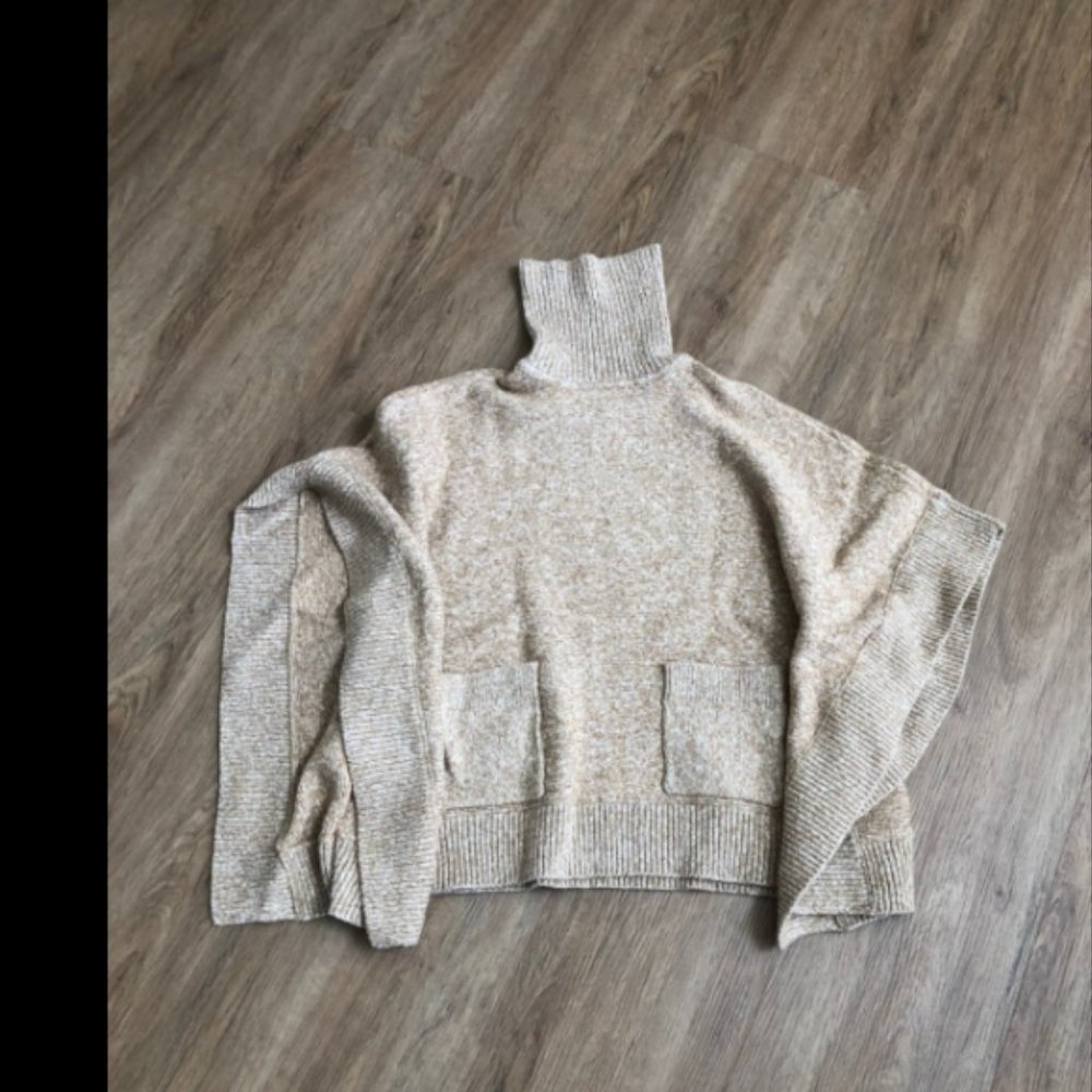Michael Kors Poncho Sweater - XS